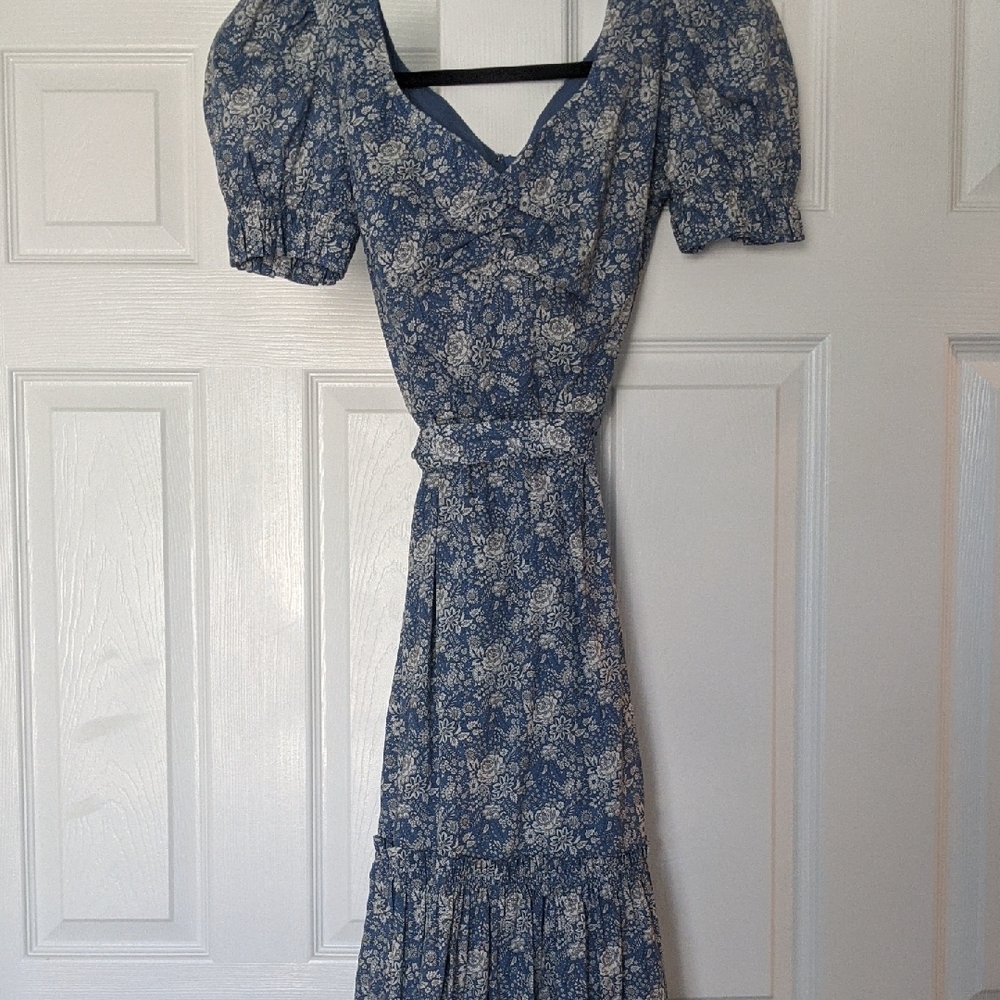 ANTONIO MELANI Blue and White Sweetheart Puff Sleeve Midi Dress